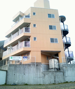 教室外観1